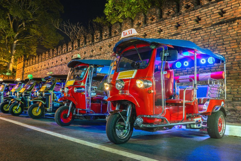 tuk tuk taxi in Chiang Mai