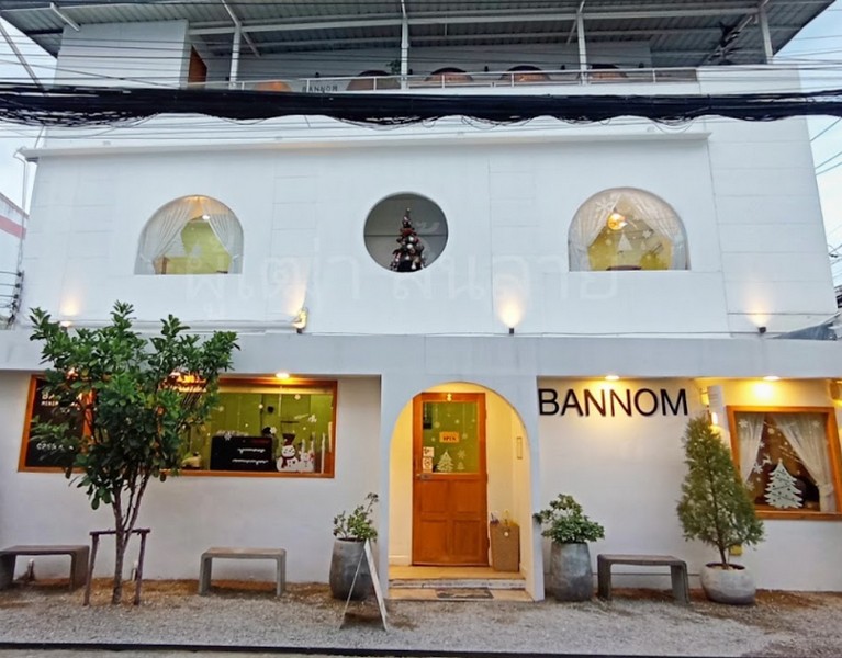 Bannom cafe & space