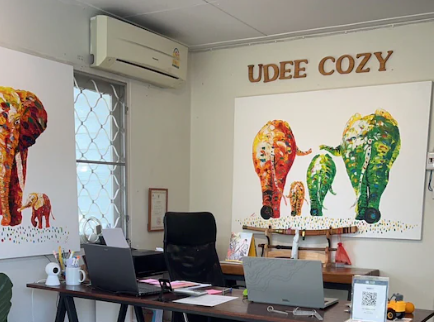 UDEE Cozy Hotel